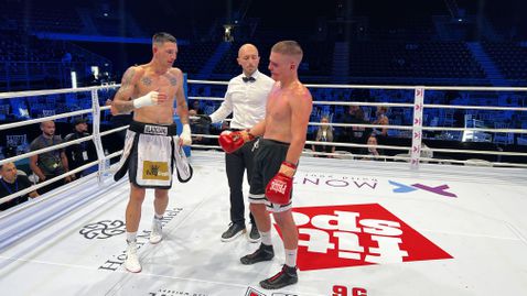 Серго Владуяно записа успех в подгряващите битки на MAX FIGHT 56