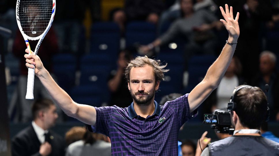 Медведев най-после отново спечели титла