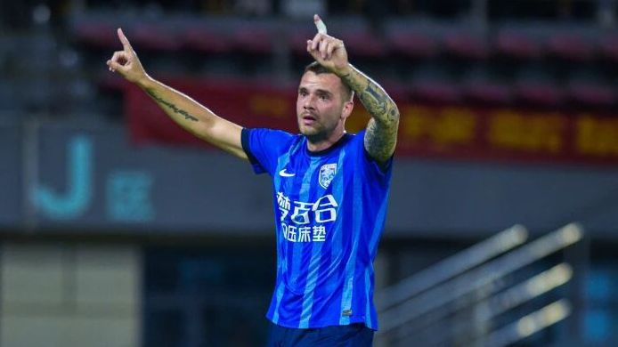 Алекс Колев не спира да бележи в Китай