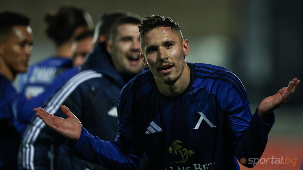 Трансферът на Борислав Рупанов от Левски в Гурник Забже остава