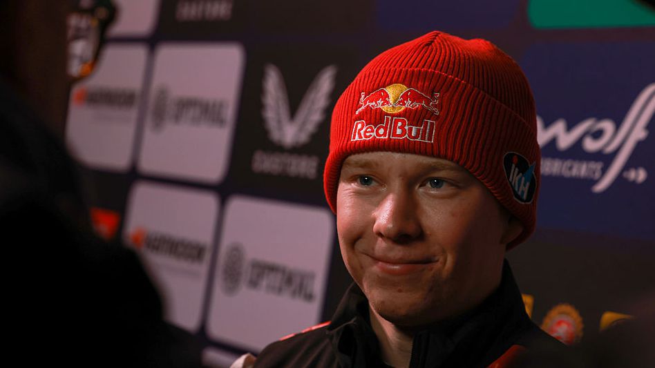 Двукратният световен рали шампион Кале Рованпера участва в петия епизод