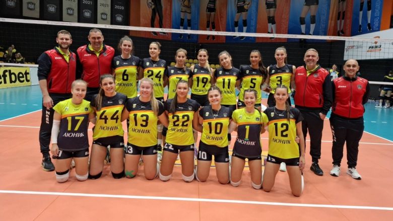 Волейболистките на Драгоман постигнаха втора поредна победа в женската Demax