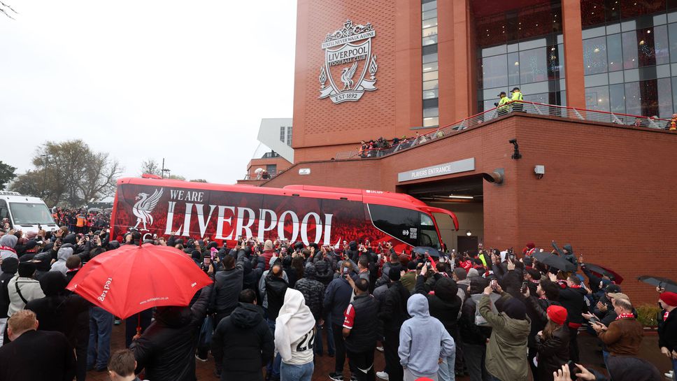 Ливърпул приема Манчестър Юнайтед в голямото дерби от деветия кръг