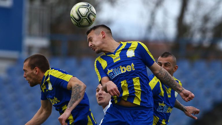 Утре в Севлиево едноименния тим излиза срещу втория отбор на
