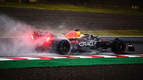  Формула 1 обмисля въвеждането на калници за рисково мокрите условия 