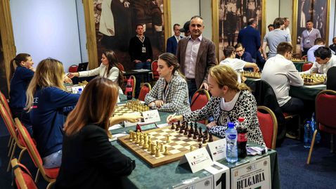 Българската шахматна машина продължава да мачка - титлата е много близо
