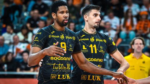  Фантастичен Алекс Грозданов с 14 точки! Богданка се върна към успехите 