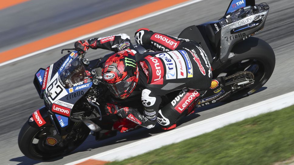 Пеко Баная: Доволен съм от нещата, които изпробвахме