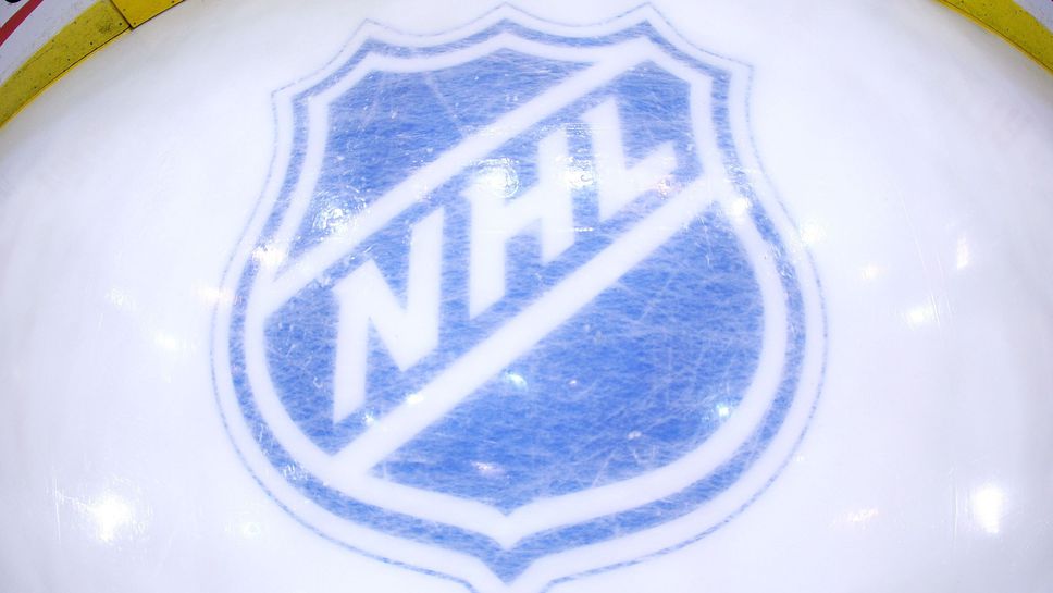 Отборите от НХЛ Монреал и Далас обявиха за още заразени с коронавирус