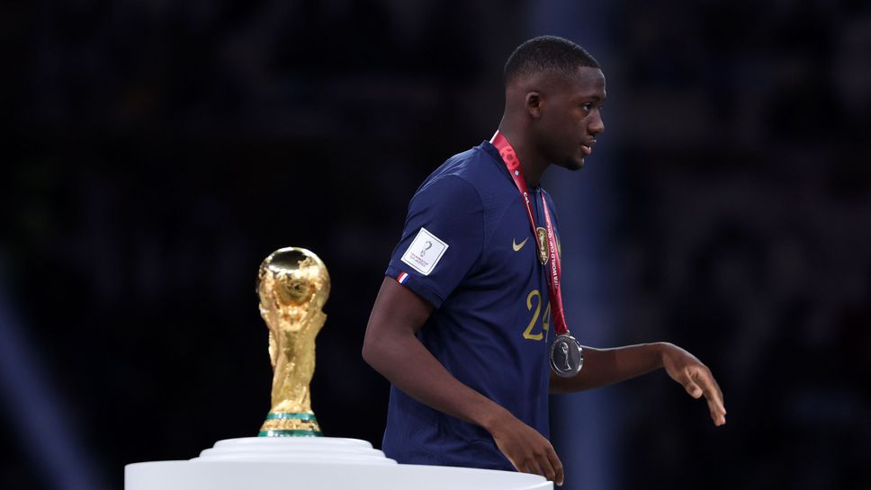 Още един френски национал с послание след загубата на финала от Аржентина