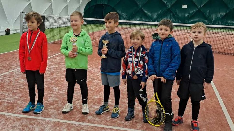 В София се проведоха турнири до 8 и 10 г. - UTR БЪЛГАРИЯ