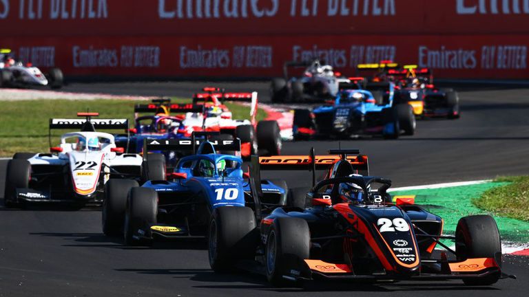 Шампионатът в съвременната Формула 3 под шапката на ФИА беше