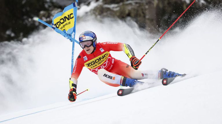 Носителят на големия кристален глобус в Световната купа по ски-алпийски
