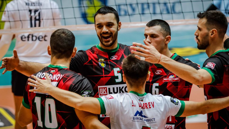 Нефтохимик удари Монтана в отложено дерби от НВЛ