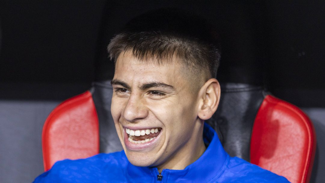 Байер и Ман Сити се споразумяха да прекратят наема на Ечевери