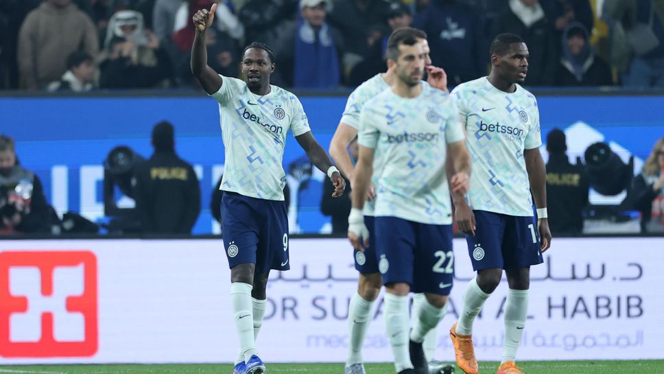 Болоня 1:1 Интер, принудителна смяна за Винченцо Италиано