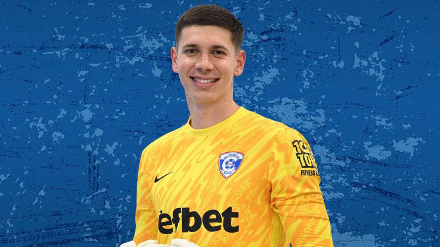 Спартак (Варна) се раздели с вратар