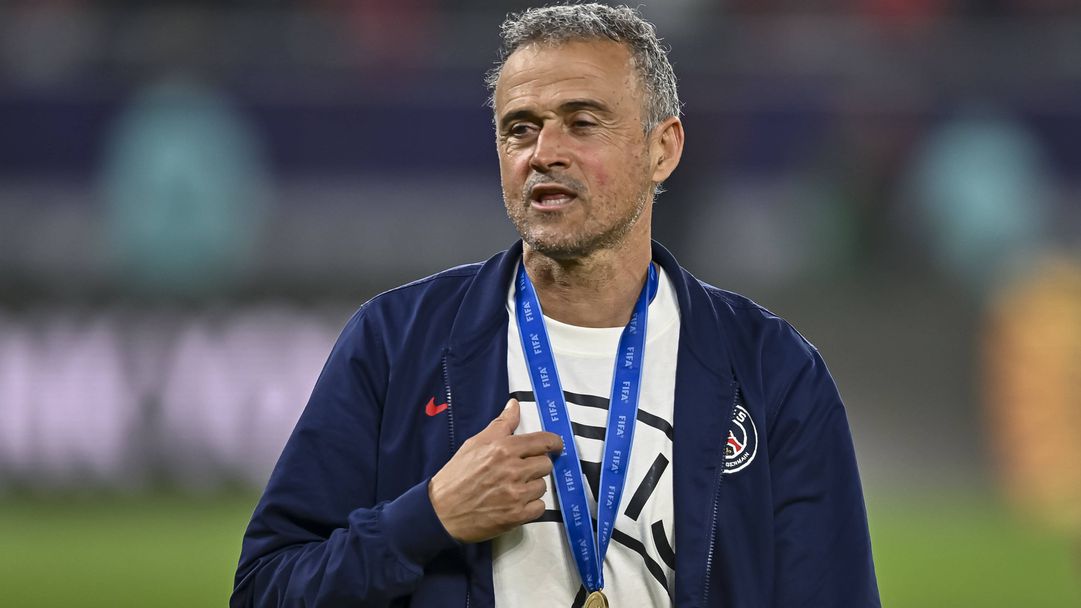 Героят за ПСЖ срещу Фламенго е със счупена ръка, потвърди Луис Енрике