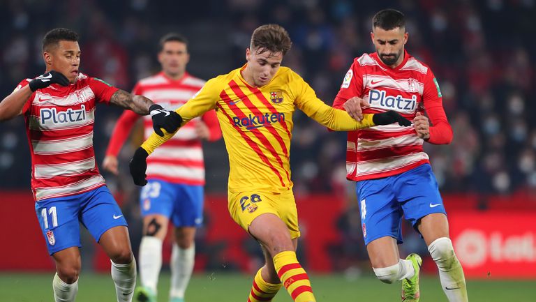  Барселона увеличи следващия от гениите си и му даде номера на Коутиньо 