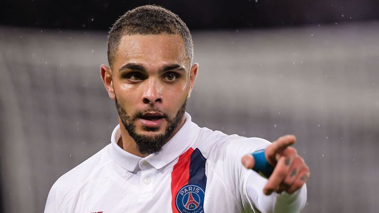  Тухел се отхвърля от Курзава 