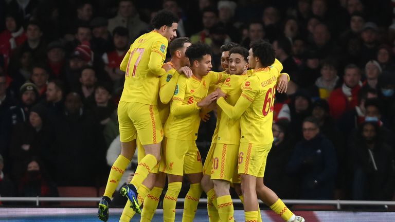  Ливърпул победи на 