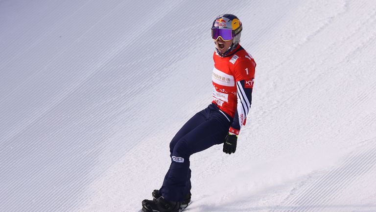 Сноубордистката Ева Самкова пропуска Олимпийските игри в Пекин