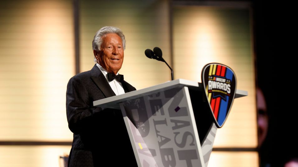 Марио Андрети: Давам дясната си ръка, за да взема Макс и Нюи