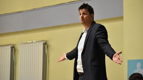 Димитър Ангелов: Факт е, че не можем да се противопоставим на по-добрите отбори в лигата