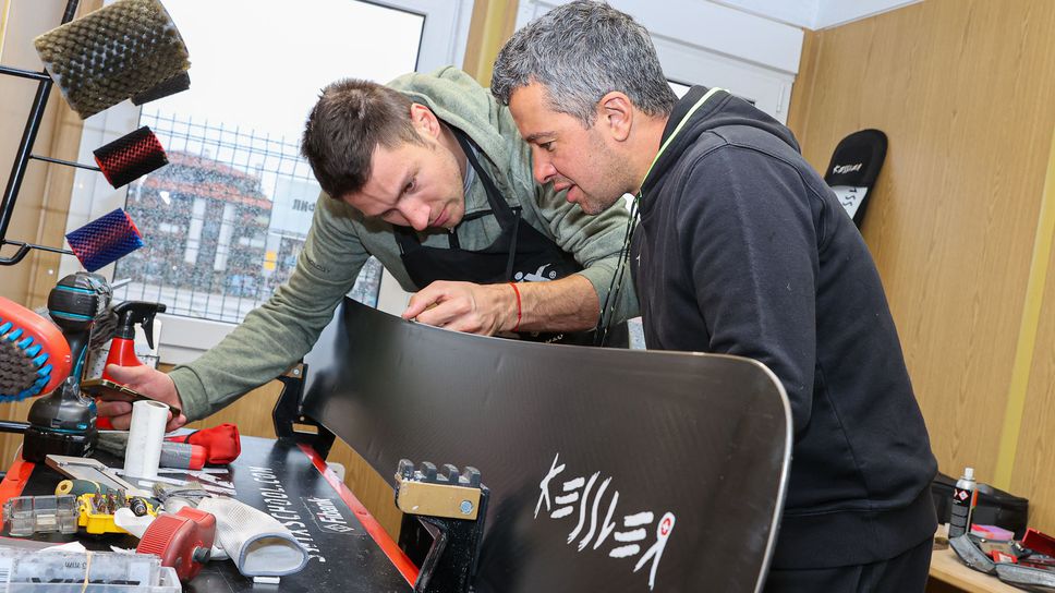 Радо Янков подготви борда за старта в Банско