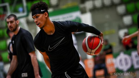 Алекс Уандие: Представихме се добре дори с късата ротация