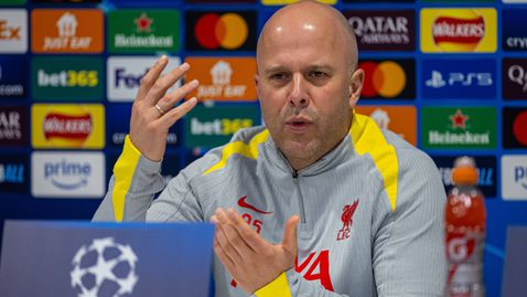 Слот: ПСЖ е най-завършеният ни противник досега, трябва да покажем много повече в сравнение с първия мач