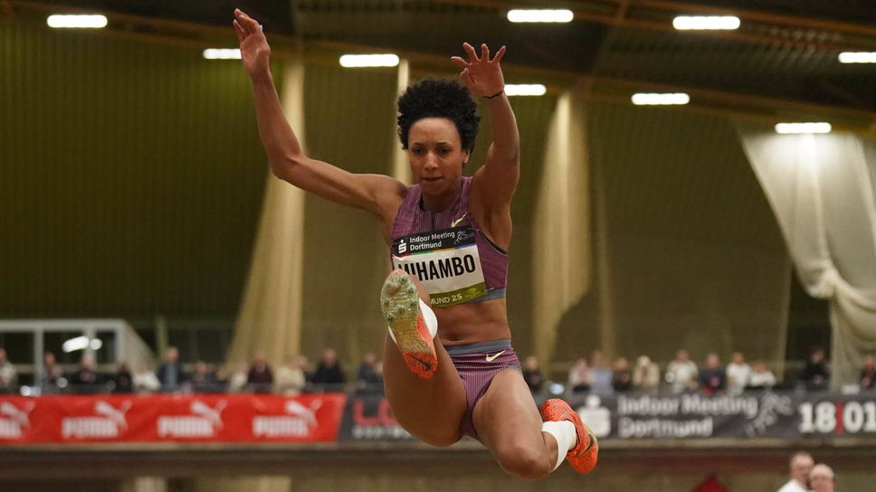 Огунлейе и Михамбо с постижения №1 в света за сезона