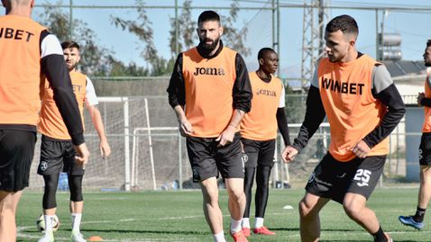 Локомотив (Пд) с първа тренировка в Турция