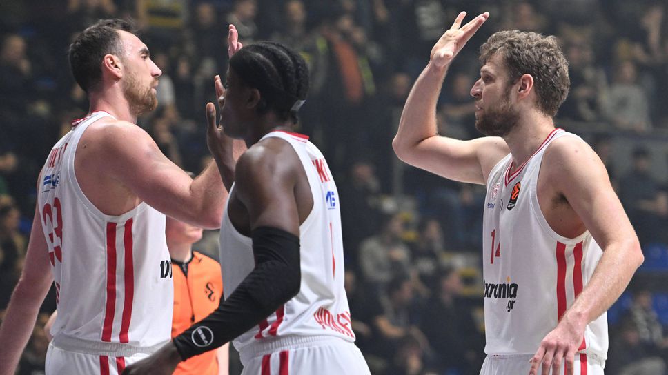 Българският национал Александър Везенков изигра пореден силен мач в Евролигата