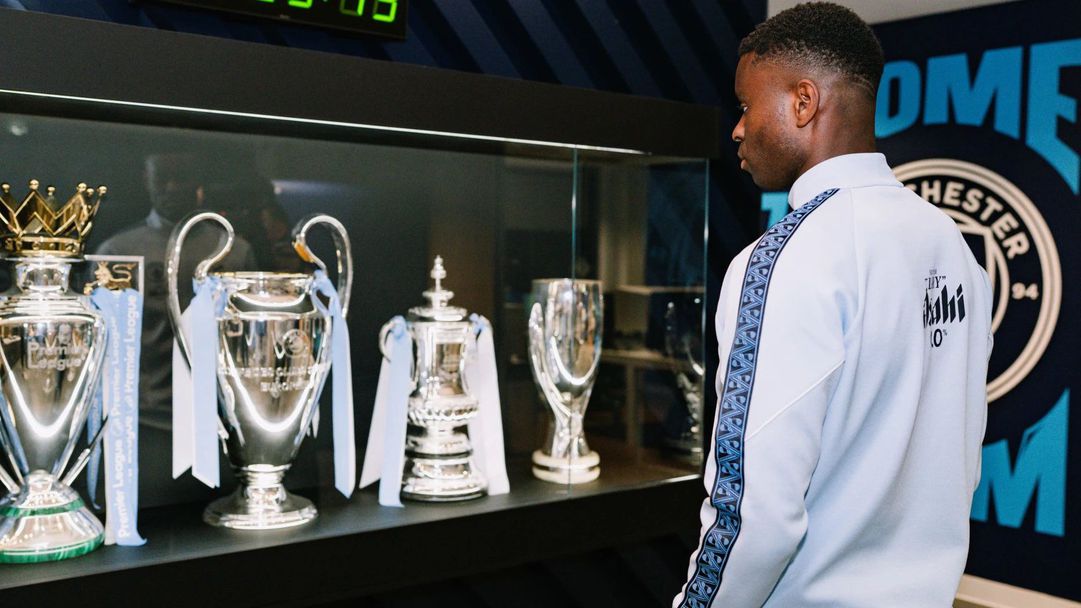 Защо Ливърпул не направи реален опит да вземе Марк Геи през тази зима