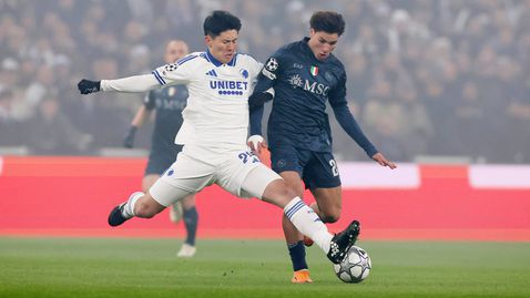 Наполи изпусна победата срещу десетима от Копенхаген