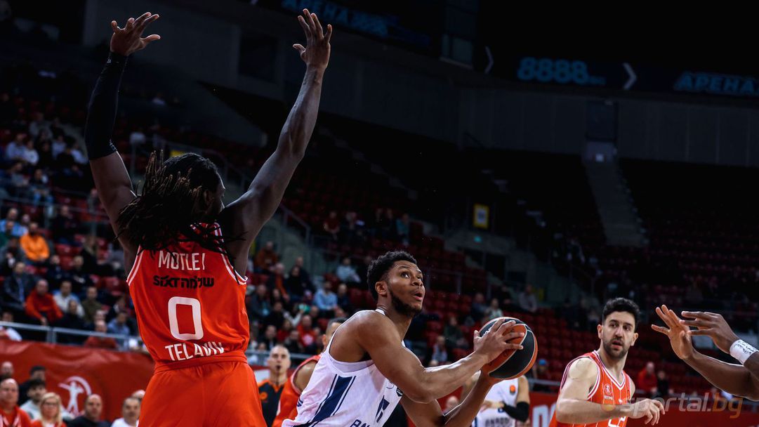 Крило на Анадолу Ефес посочи как турският гранд ще опита да спре Везенков