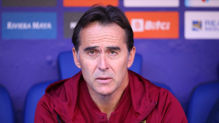 Треньорът на Севиля Юлен Лопетеги изрази съжалението си от пропуснатата