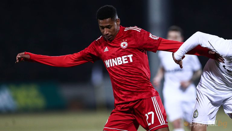 ЦСКА София поздрави новото си попълнение Маурисио Гарсес за