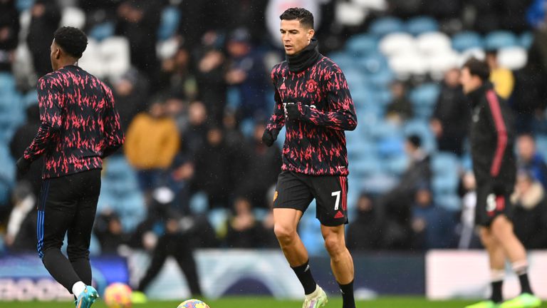  Лингард титуляр за първи път, съставите на Лийдс и Манчестър Юнайтед 