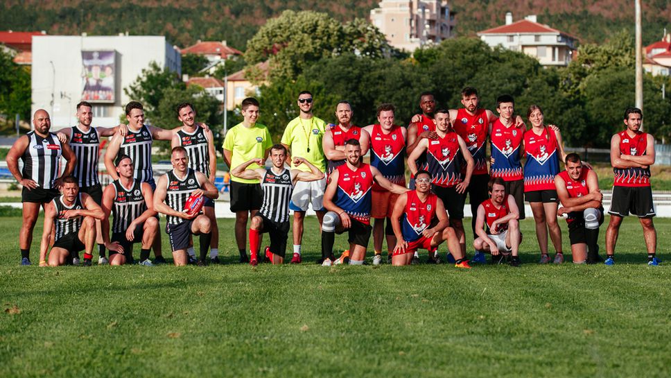 София приема първия международен турнир по австралийски футбол в България