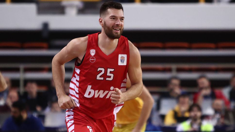 Алек Питърс: Саша прави отличен сезон