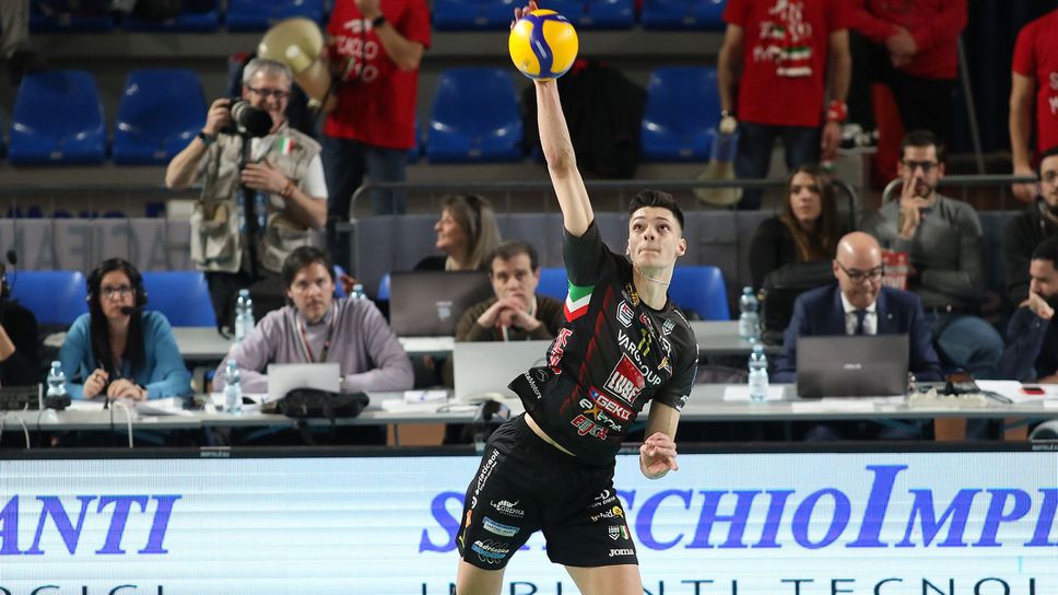 Алекс Николов MVP! Лубе победи Пиаченца от 0:2, контузия на Йоанди Леел помрачи дербито