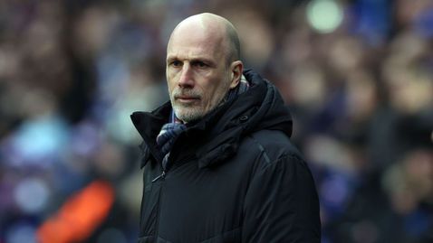 Филип Клеман остава начело на Рейнджърс