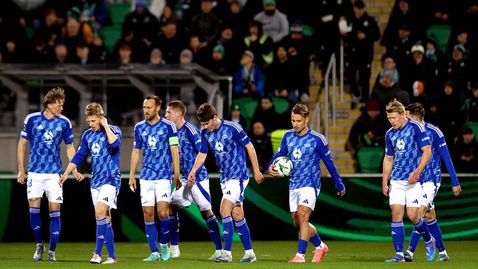 Дузпи пратиха напред Молде за сметка на Шамрок Роувърс