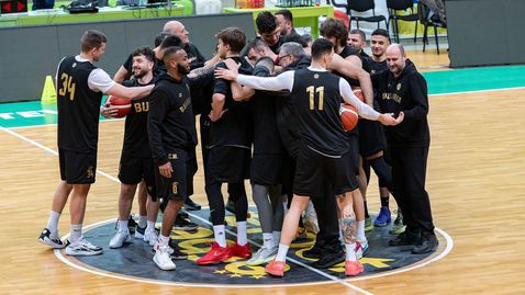 Барчовски определи състава за мача с Швеция, Карамфилов отпадна