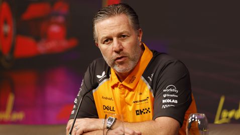  Зак Браун разяснява представянето на Пиастри и Норис 