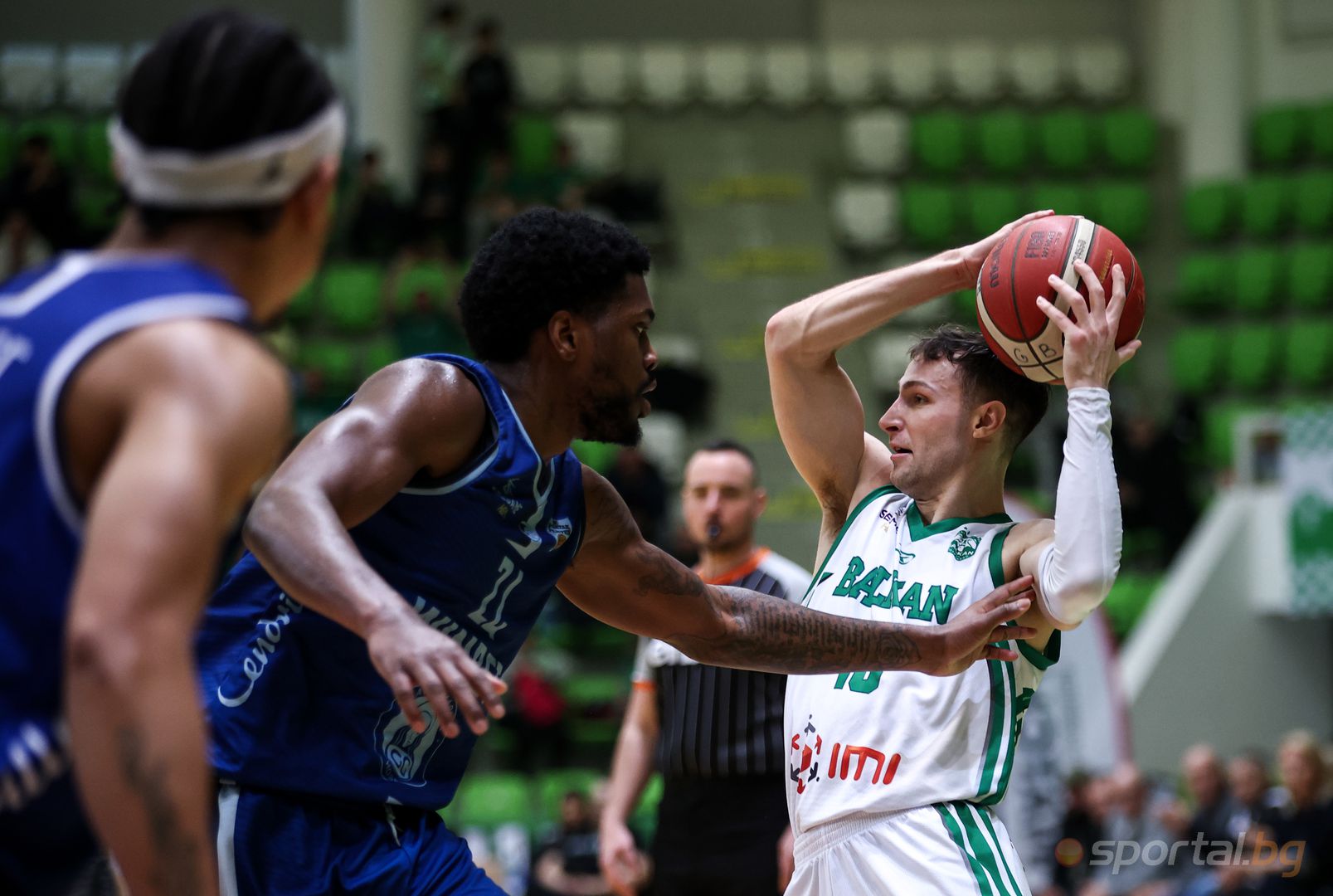 Балкан 85:53 Спартак Плевен