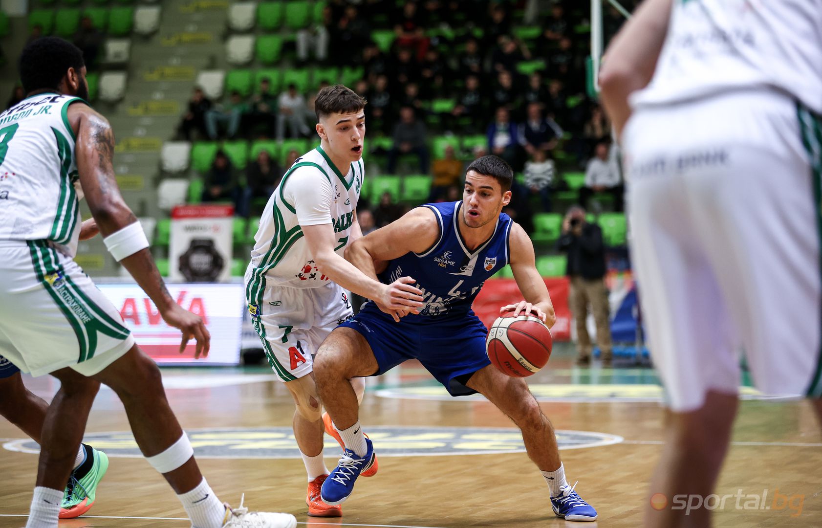 Балкан 85:53 Спартак Плевен