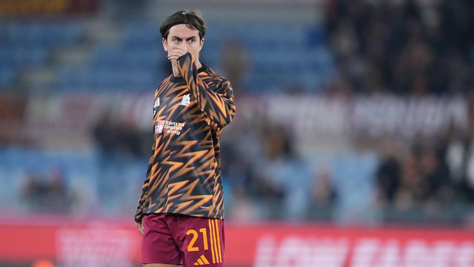 Нападателят на РомаПауло Дибала изглежда ще се размине с операция